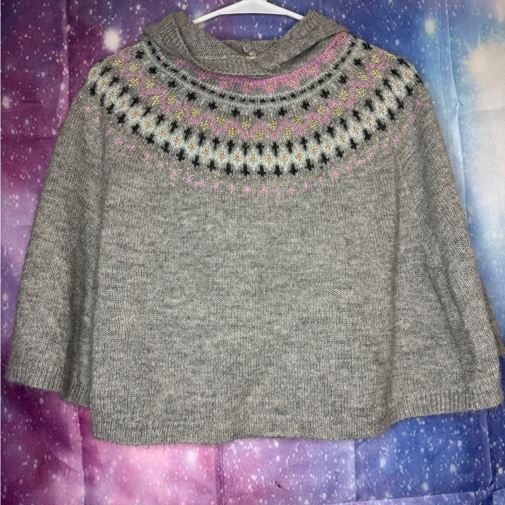 Osh kosh sweater poncho 🛍